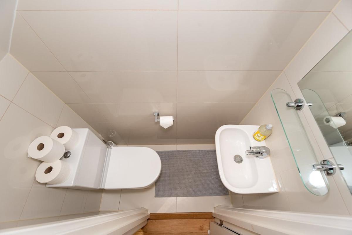 3 Bedroom Apartment With Private Terrace In Pimlico, Westminster, Victoria London Luaran gambar