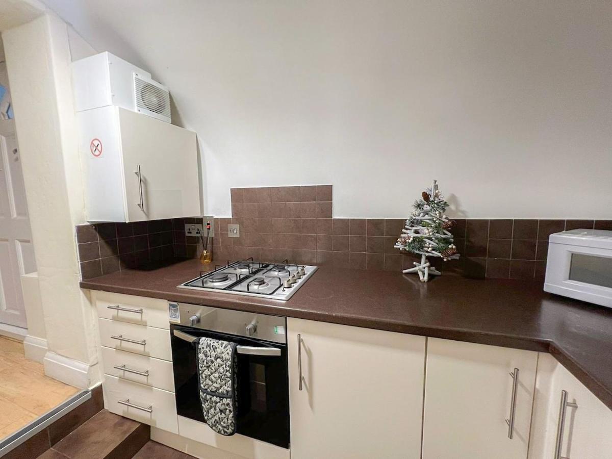 3 Bedroom Apartment With Private Terrace In Pimlico, Westminster, Victoria London Luaran gambar